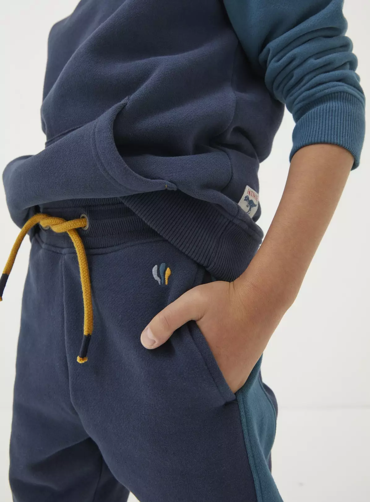 FATFACE Colourblock Joggers 7 Years 5 FATFACE Colourblock Joggers 7 Years - Image 3